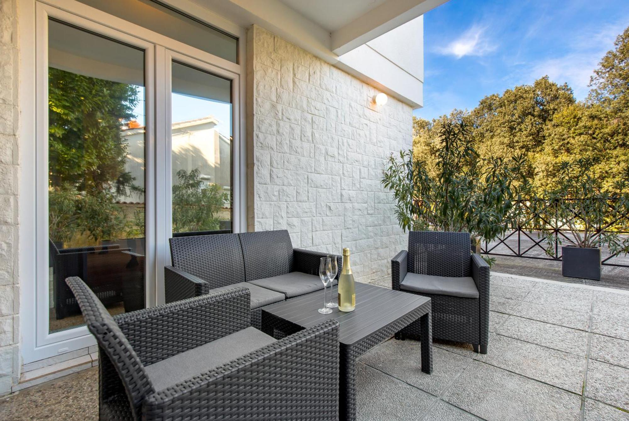 Brand New Apartments Villa Tereza Icici, 100M From The Beach Eksteriør billede